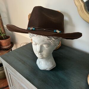 Cappelli Straworld Women’s western hat Wool Beaded Trim Brown Flexible Boho